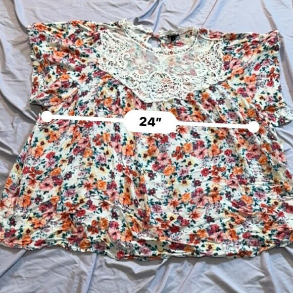 Torrid PLUS SIZE 6 Floral Chiffon Rayon Blouse with mesh and embroidered accents - Picture 7 of 13